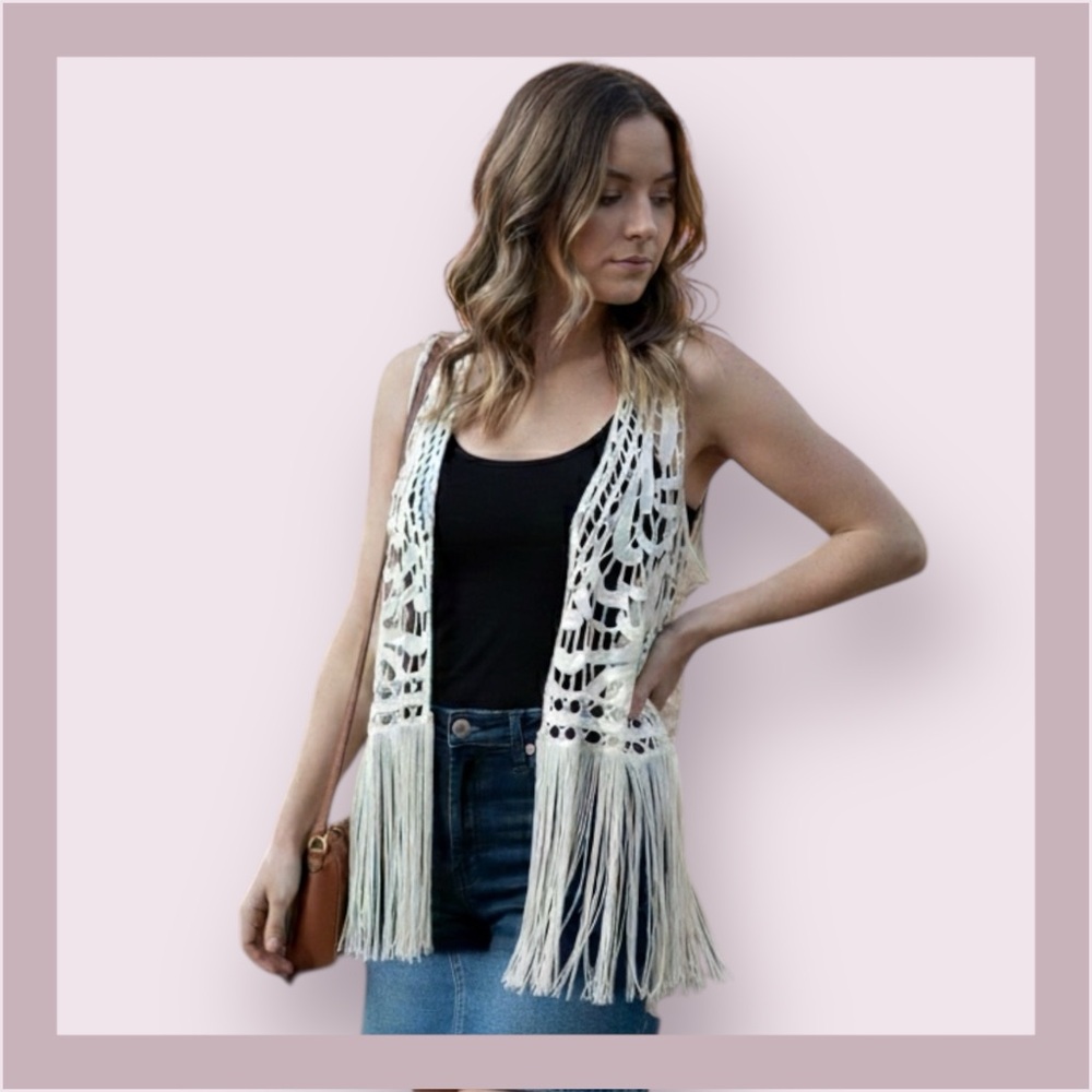 Macy’s Inc. International Concepts Beach Desert Tribe Fringe Crochet Vest